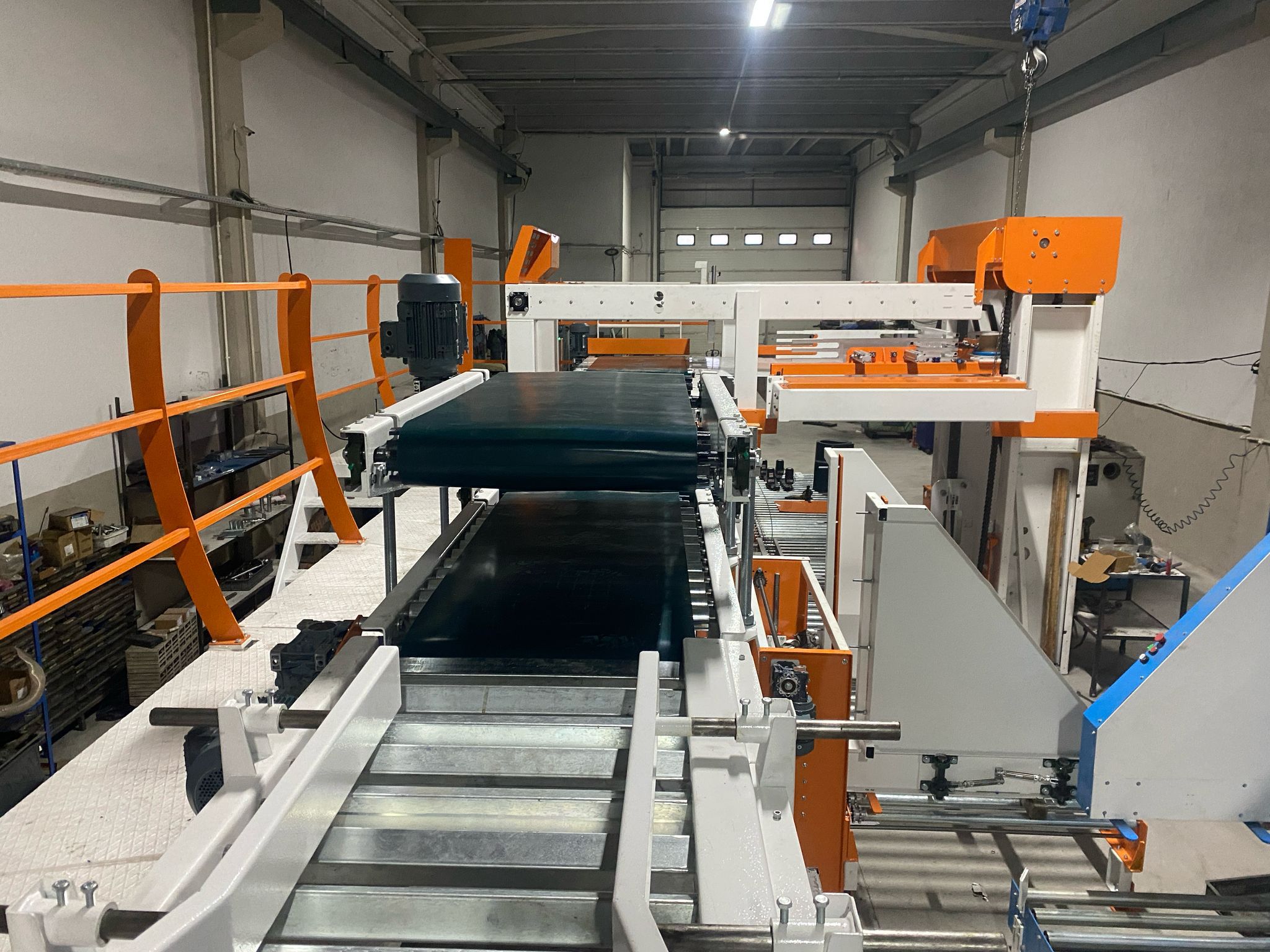 OTOMATİK ASANSÖRLÜ PALETLEME MAKİNASI ( PALETAİZER )