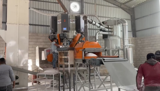 Döner tip toz dolum paketleme makinaları